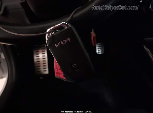 3KPF54AD3RE754986 2024 KIA FORTE White Вид панелі приладів