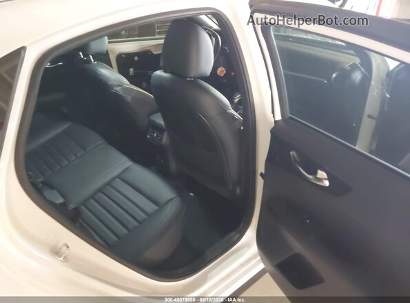 3KPF54AD3RE754986 2024 KIA FORTE White Вид наклейки з VIN-кодом