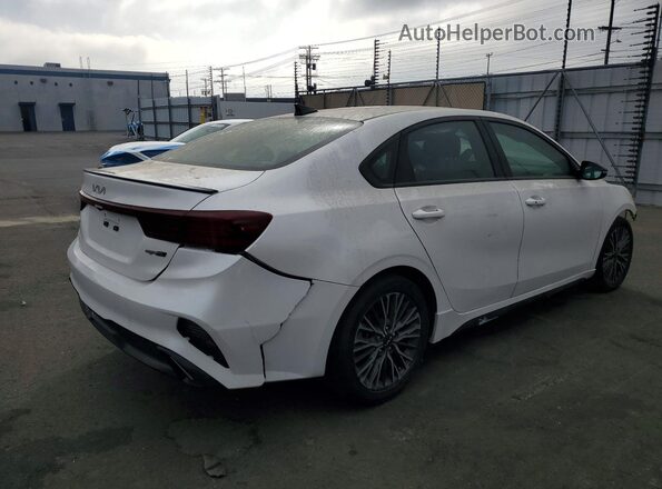 3KPF54AD4PE593013 2023 KIA FORTE White Հետևի աջ