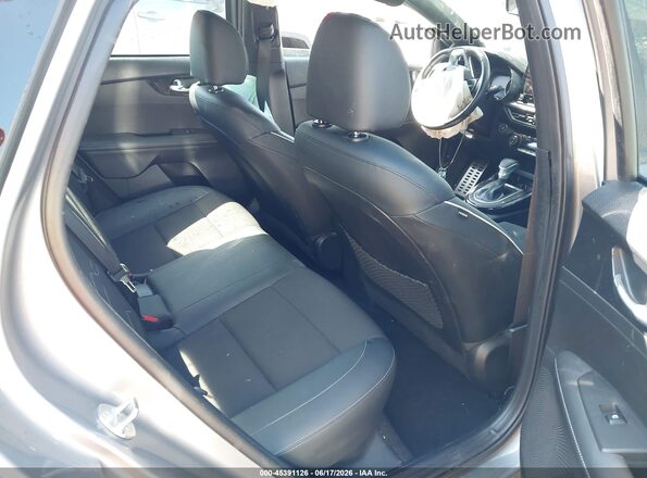 3KPF54AD5PE673033 2023 KIA FORTE Gray Вид наклейки з VIN-кодом