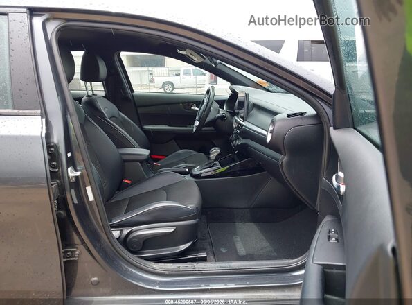 3KPF54AD6PE612600 2023 KIA FORTE Gray წინა სალონის ხედი
