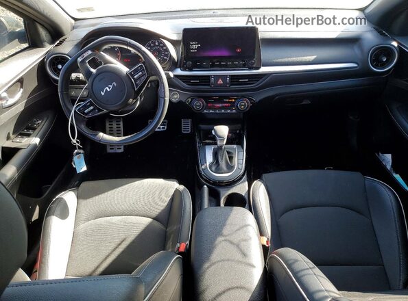 3KPF54AD6PE655737 2023 KIA FORTE Black Dashboard view