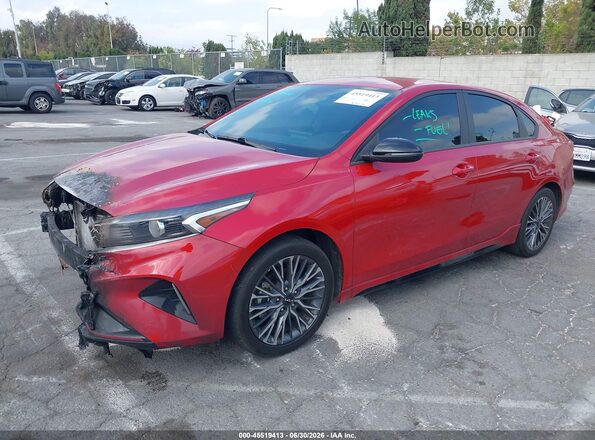 3KPF54AD6RE767702 2024 KIA FORTE Red Przód lewy