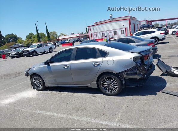 3KPF54AD7NE481545 2022 KIA FORTE Silver 
