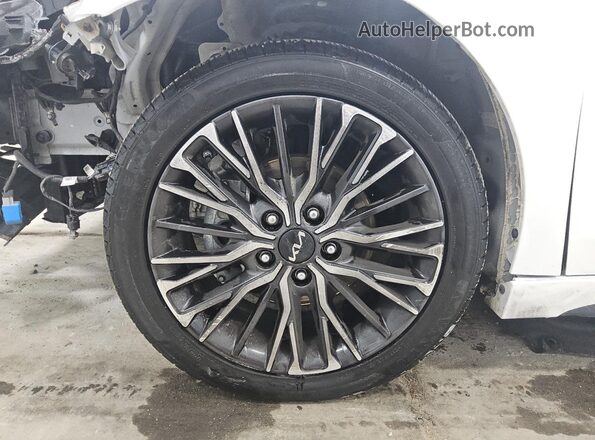 3KPF54AD7PE522324 2023 KIA FORTE White 