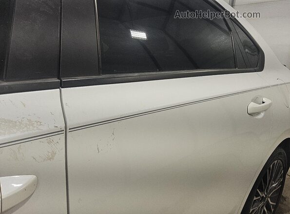 3KPF54AD7PE522324 2023 KIA FORTE White 