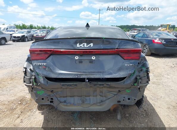 3KPF54AD7PE590915 2023 KIA FORTE Серый Вид спереди