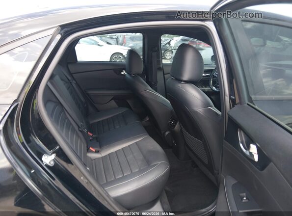 3KPF54AD8PE623520 2023 KIA FORTE Черный Вид наклейки с VIN-кодом