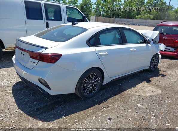 3KPF54AD8PE648076 2023 KIA FORTE Белый Задняя правая четверть