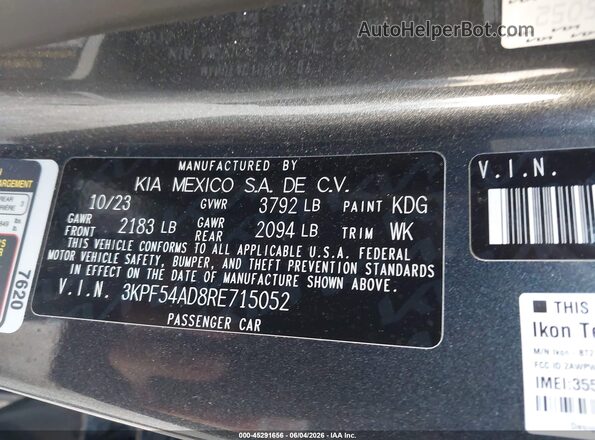 3KPF54AD8RE715052 2024 KIA FORTE Gray Widok tylnych siedzeń