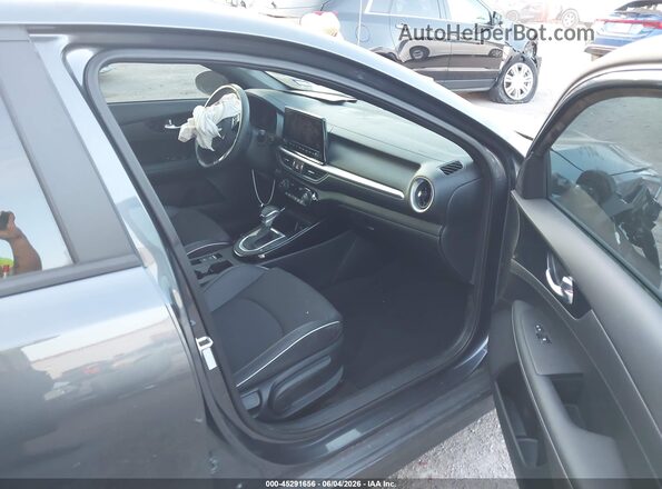 3KPF54AD8RE715052 2024 KIA FORTE Gray Tył lewy