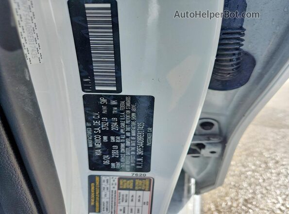 3KPF54AD8RE817435 2024 KIA FORTE White 