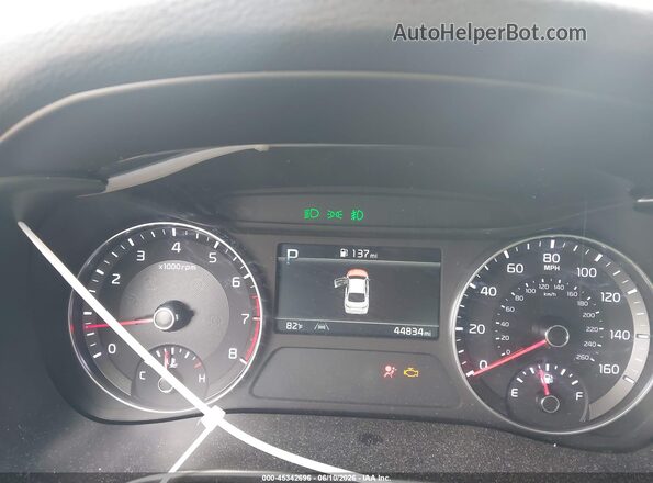 3KPF54AD9RE796109 2024 KIA FORTE Black Widok tylnych siedzeń