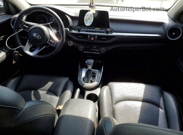 3KPF54ADXME415537 2021 KIA FORTE White Widok deski rozdzielczej