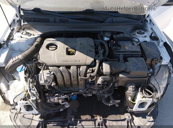 3KPF54ADXNE438026 2022 KIA FORTE White Rear view