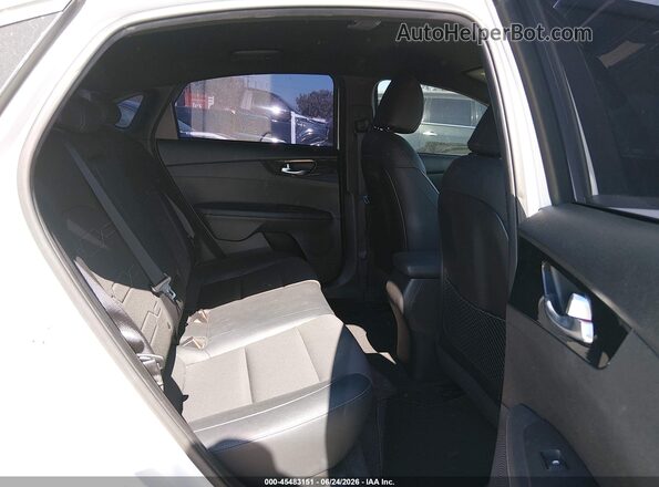 3KPF54ADXNE438026 2022 KIA FORTE White VIN sticker view