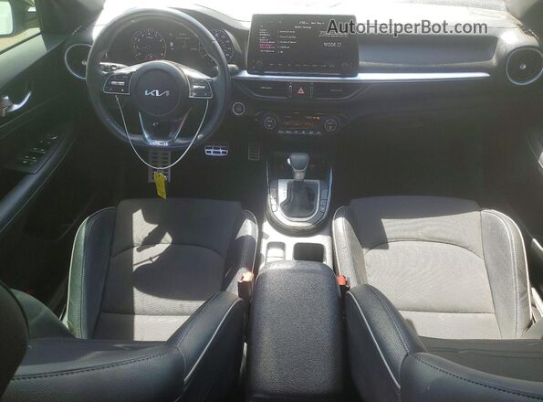 3KPF54ADXNE484357 2022 KIA FORTE White 