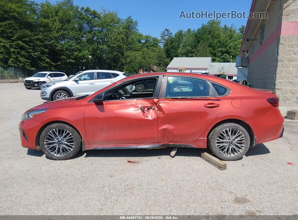 3KPF54ADXPE533902 2023 KIA FORTE Red 