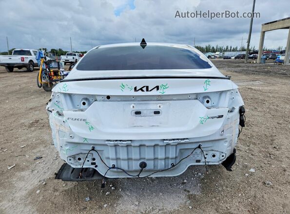 3KPF54ADXPE593033 2023 KIA FORTE White 