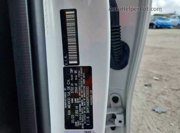 3KPF54ADXPE593033 2023 KIA FORTE White 