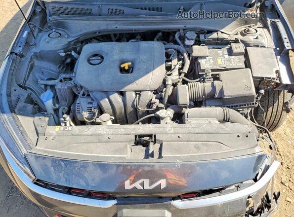 3KPF54ADXPE663193 2023 KIA FORTE Gray Вид задньої частини салону