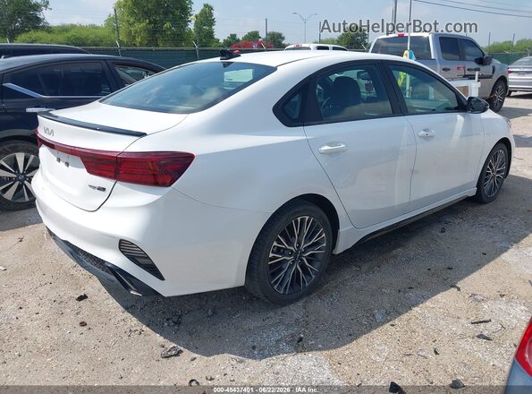3KPF54ADXRE718180 2024 KIA FORTE White Tył prawy