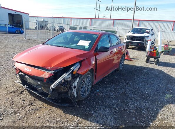 3KPF54ADXRE724142 2024 KIA FORTE Orange Առջևի ձախ երեք քառորդ տեսարան