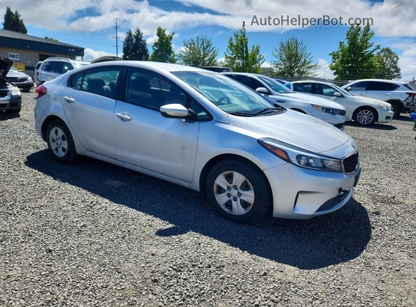 3KPFK4A70HE090213 2017 KIA FORTE Gray Передня права чверть