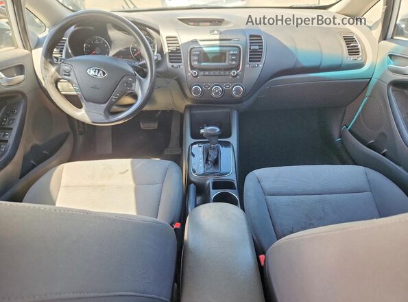 3KPFK4A70HE090213 2017 KIA FORTE Gray Вид панелі приладів