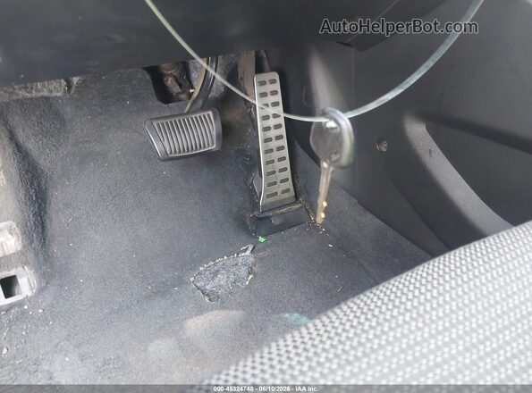 3KPFK4A71HE136759 2017 KIA FORTE Черный Вид панели приборов