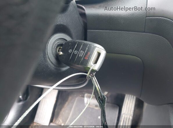 3KPFK4A72HE009809 2017 KIA FORTE Blue Widok deski rozdzielczej