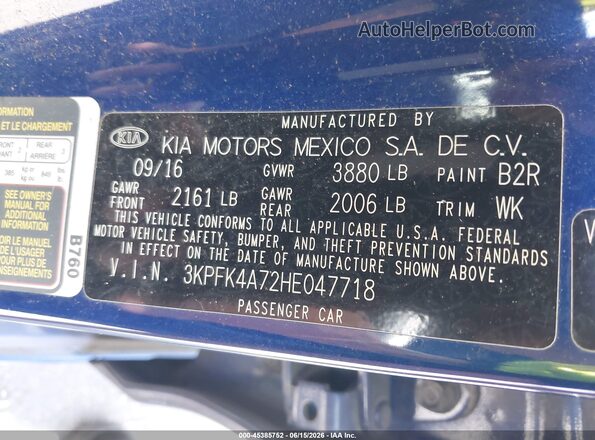 3KPFK4A72HE047718 2017 KIA FORTE Blue Widok komory silnika