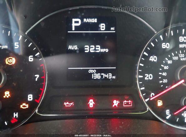 3KPFK4A72HE090889 2017 KIA FORTE Burgundy Вид задніх сидінь