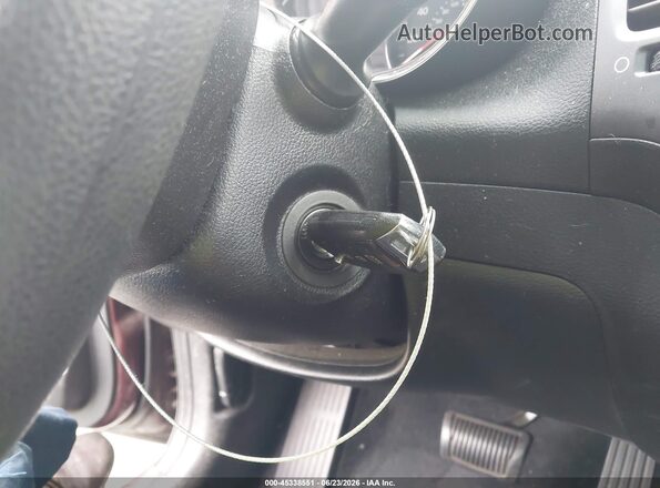 3KPFK4A72HE090889 2017 KIA FORTE Burgundy Вид панелі приладів