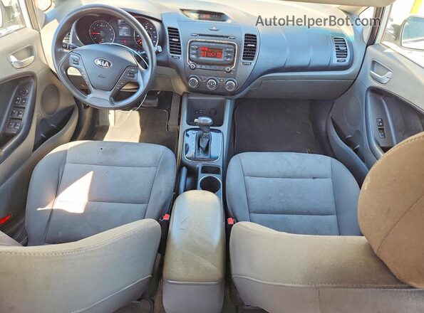 3KPFK4A75HE065159 2017 KIA FORTE White 