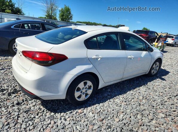 3KPFK4A75HE065159 2017 KIA FORTE White 