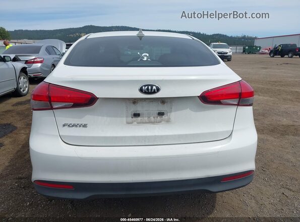 3KPFK4A75HE068787 2017 KIA FORTE White 