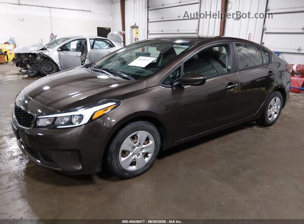 3KPFK4A75HE151894 2017 KIA FORTE Brown Առջևի ձախ երեք քառորդ տեսարան