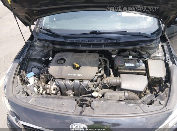 3KPFK4A76HE142203 2017 KIA FORTE Black უკანა ხედი
