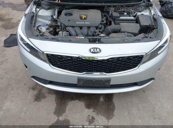 3KPFK4A76HE153802 2017 KIA FORTE Silver უკანა ხედი
