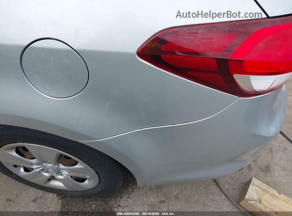 3KPFK4A76HE153802 2017 KIA FORTE Silver 