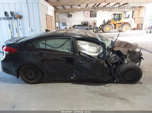 3KPFK4A77HE054549 2017 KIA FORTE Black Widok wnętrza 360 stopni