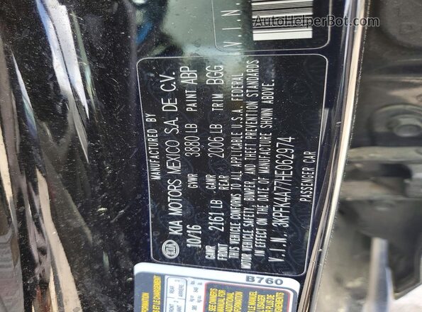 3KPFK4A77HE062974 2017 KIA FORTE Black 