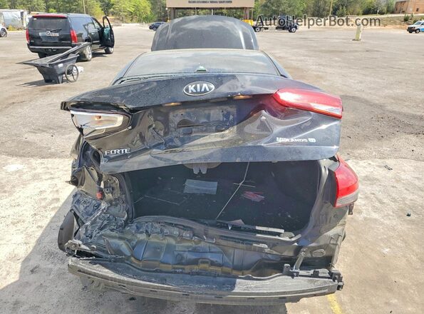 3KPFK4A77HE062974 2017 KIA FORTE Black 