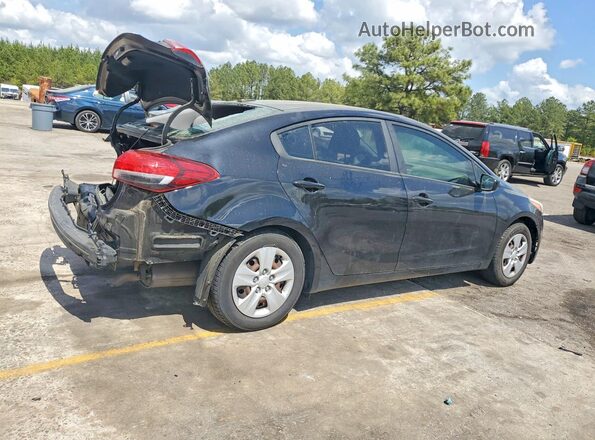 3KPFK4A77HE062974 2017 KIA FORTE Black 