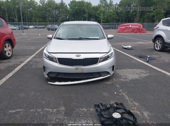 3KPFK4A77HE098003 2017 KIA FORTE Silver Widok zestawu wskaźników