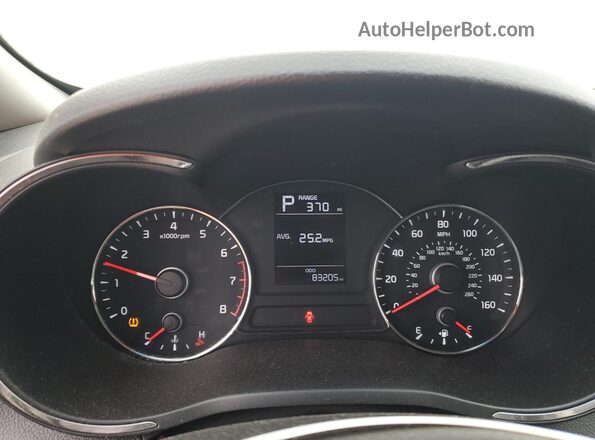3KPFK4A77HE108612 2017 KIA FORTE White 