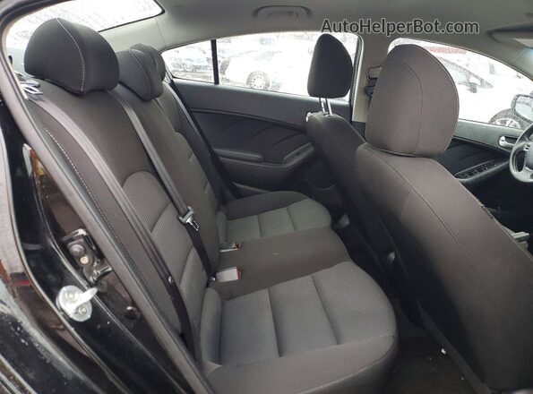 3KPFK4A78HE135088 2017 KIA FORTE Black უკანა სავარძლების ხედი