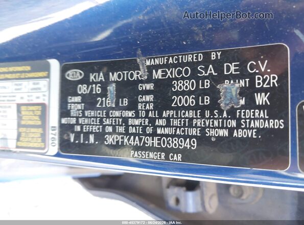3KPFK4A79HE038949 2017 KIA FORTE Blue Widok komory silnika