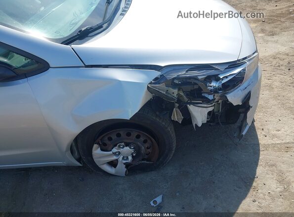 3KPFK4A79HE043066 2017 KIA FORTE Silver Vista frontal